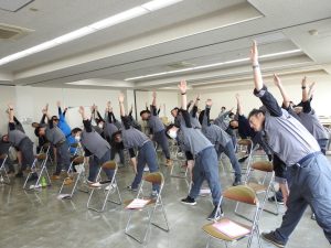 健康セミナー「ヨガでリラックス」
